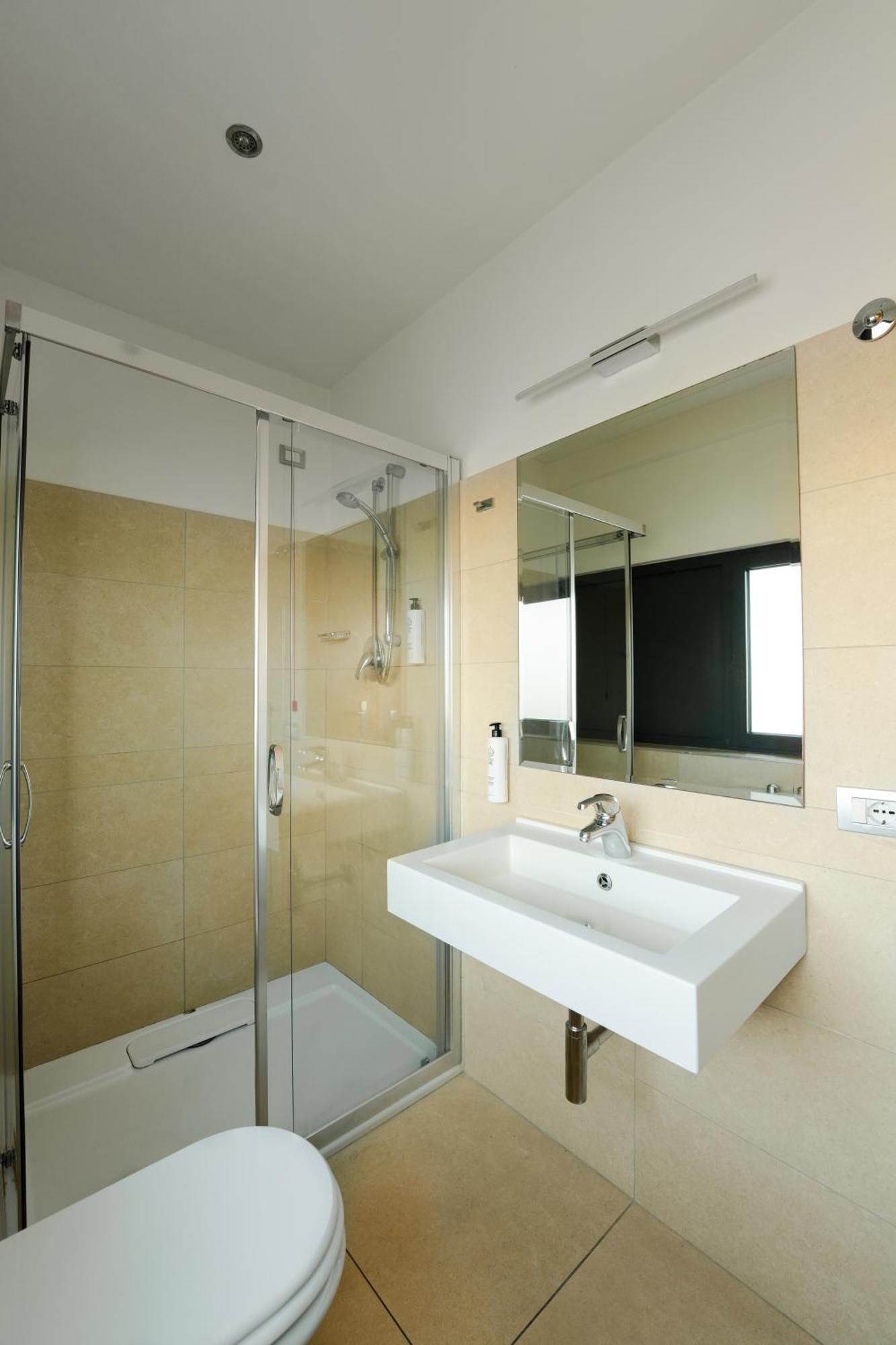 Hotel Touring Κάρπι Εξωτερικό φωτογραφία
